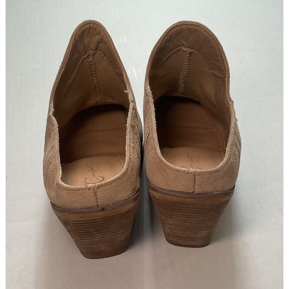 Comfort Women’s Tan Suede Slip On Open Back Boots, Heels With Gold Toe 10W - Picture 3 of 9